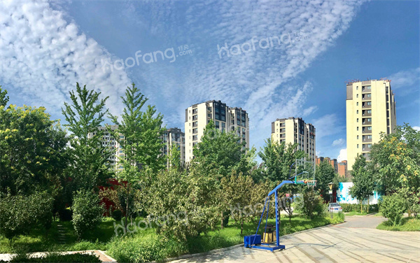 北京城建·龙樾西山实景图