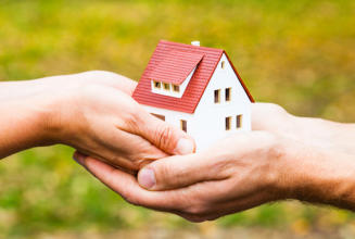 继承房子过户需要多少钱?房屋继承过户费用由谁承担?