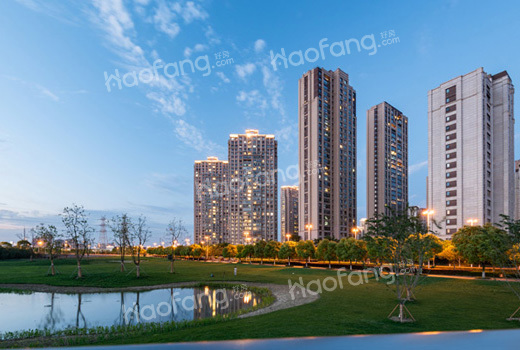 商品房和住宅房有什么區(qū)別?新手購房要注意哪些方面?