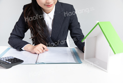 逾期交房開(kāi)發(fā)商不賠償?shù)侥睦锿对V?開(kāi)發(fā)商延期交房找哪個(gè)部門(mén)投訴?