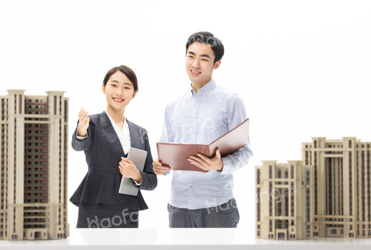 购房时的边户和中间户到底该怎么选择?边户和中间户优缺点