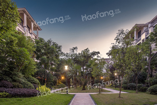 不動(dòng)產(chǎn)單獨(dú)所有和共有的區(qū)別是什么?不動(dòng)產(chǎn)單獨(dú)所有是夫妻共同財(cái)產(chǎn)嗎?