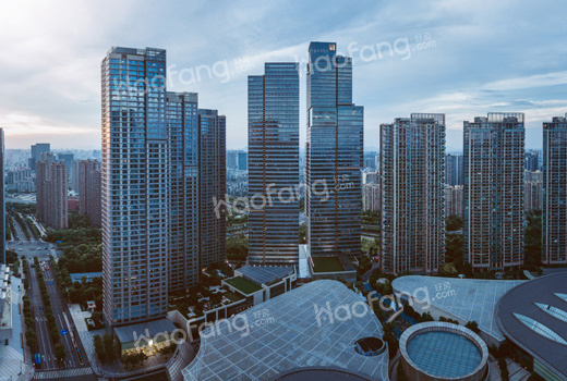 23层楼盘设备层在哪一层?24层的高层楼房住几层好?
